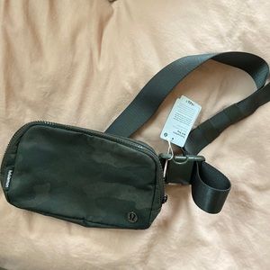 Lululemon Everywhere Belt Bag, NWT Fanny Pack!